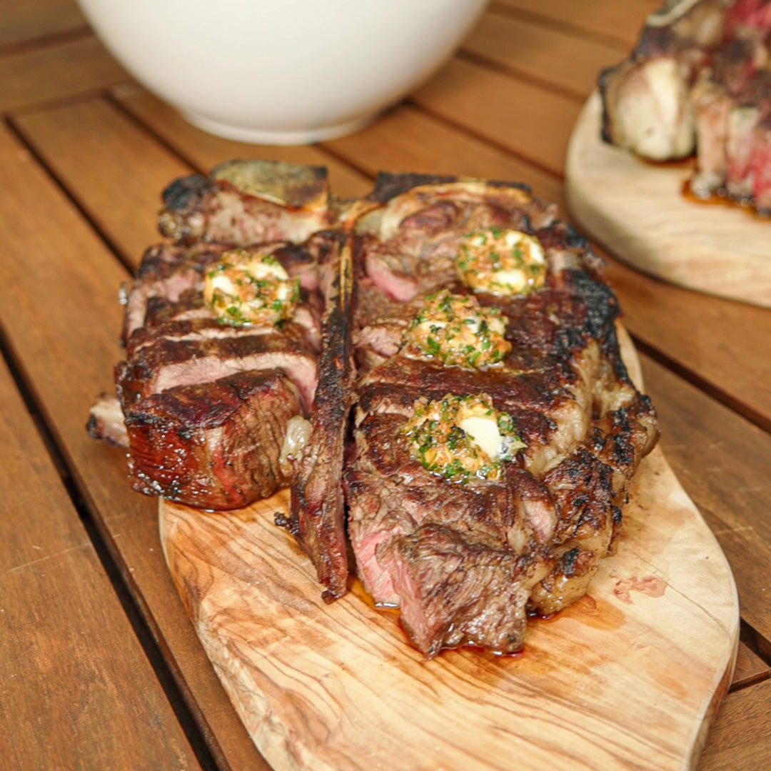 Maison Lascours Bœuf T-bone Black Pearl 1kg Filet Faux-Filet