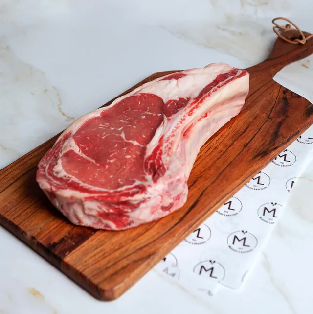 Maison Lascours Bœuf Côte Black Angus 1kg persillée