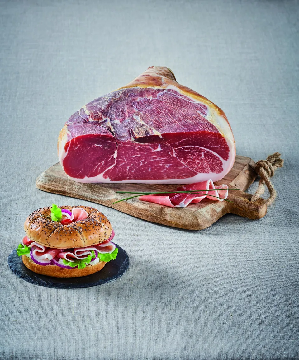 Teyssier Les viandes séchées Jambon Sec de l’Ardèche IGP charcuterie châtaigne