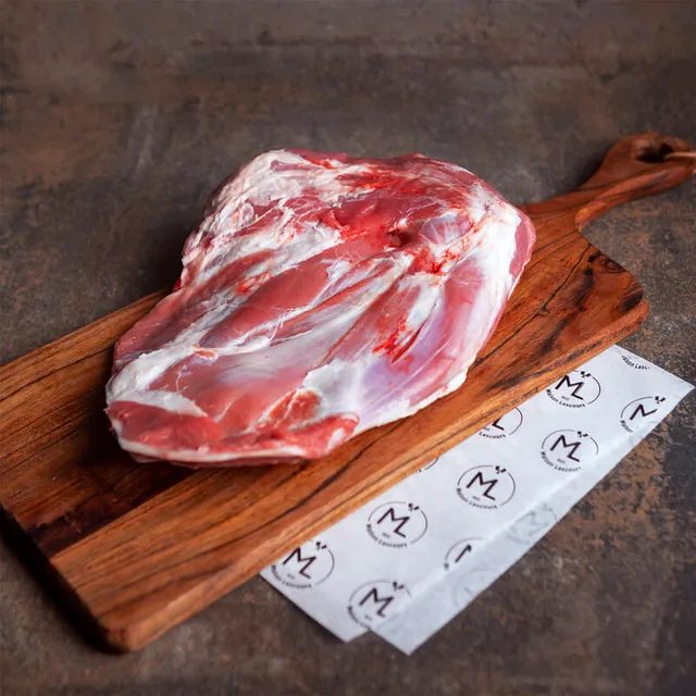 Maison Lascours Agneau Épaule avec Os viande 1,3 kg