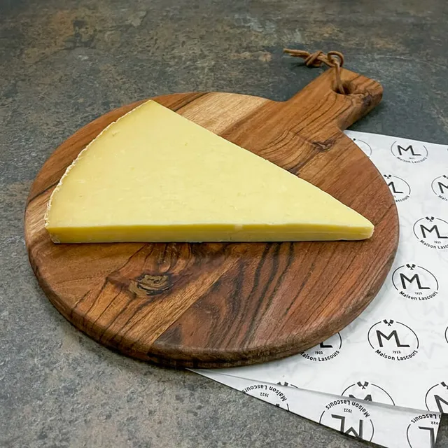 Maison Lascours Fromages Cantal Entre-deux Xavier 250g