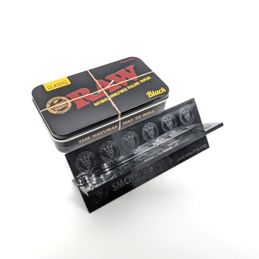 RAW Black Classic Coffret Boîte Métal + Tips Ultimate Table