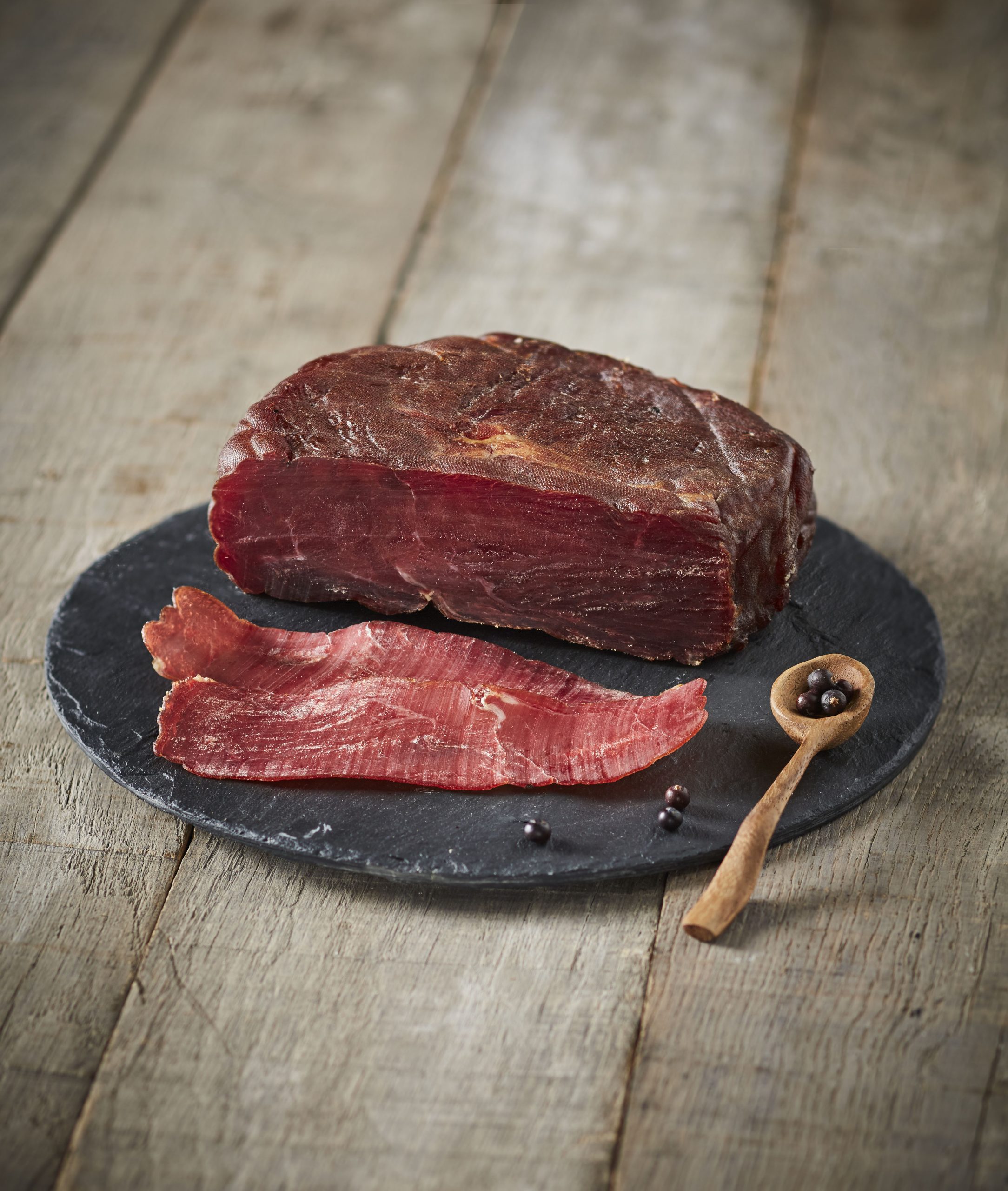 Teyssier Les viandes séchées Porc Séché Genièvre viande 800-1200g pièce