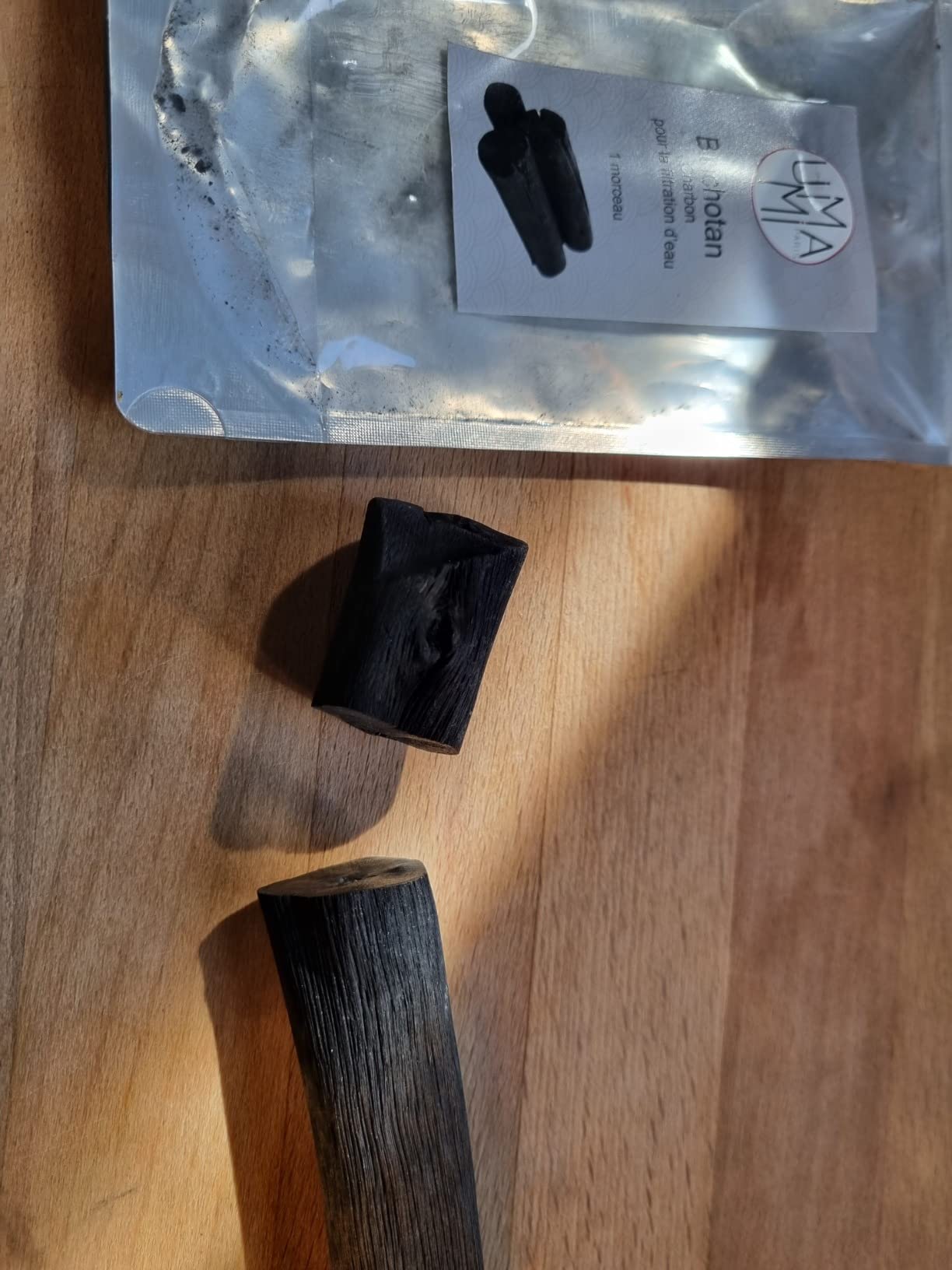 Umami Paris Binchotan gros bâton eau filtrante