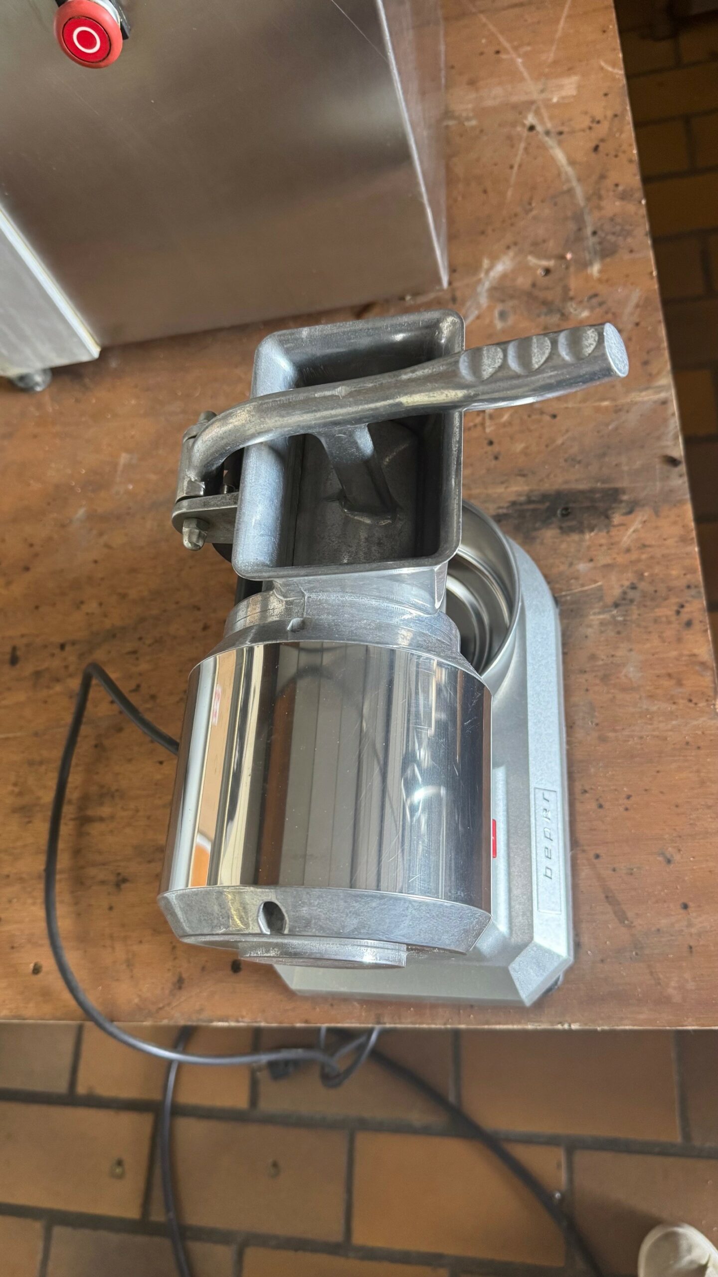 Beper V230 Grattugia râpe à fromage pro reconditionnée
